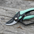 M J Cronin Adjustable-Span Bypass Secateurs with Loop Handle (MJC-ABP25-3)